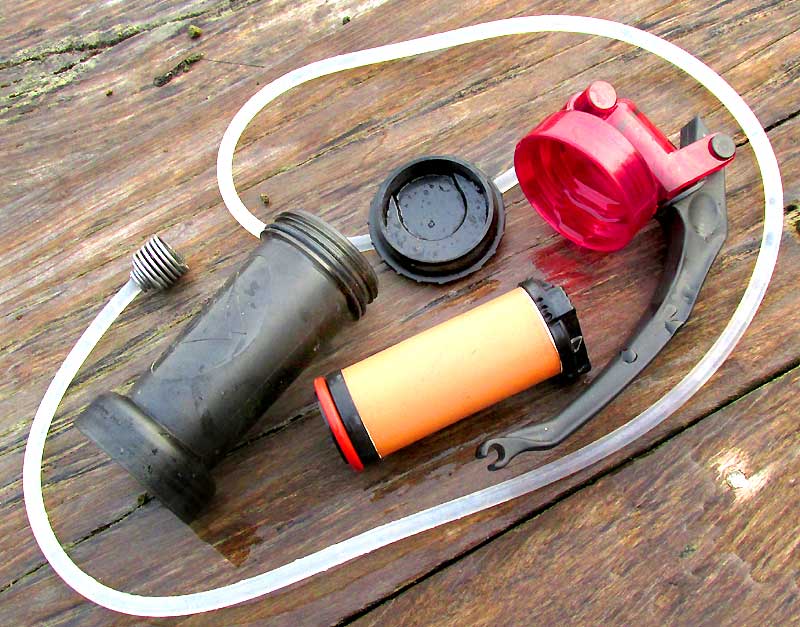 parts of a portable water filter